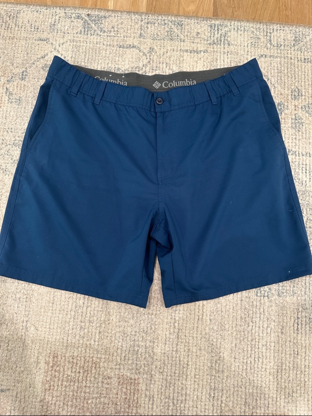 Columbia Men's Navy Blue Flat Front Performance Shorts